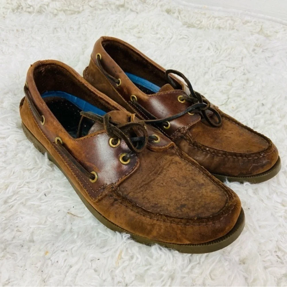 SPERRY Classic Brown Leather Boat Shoes size 9.5